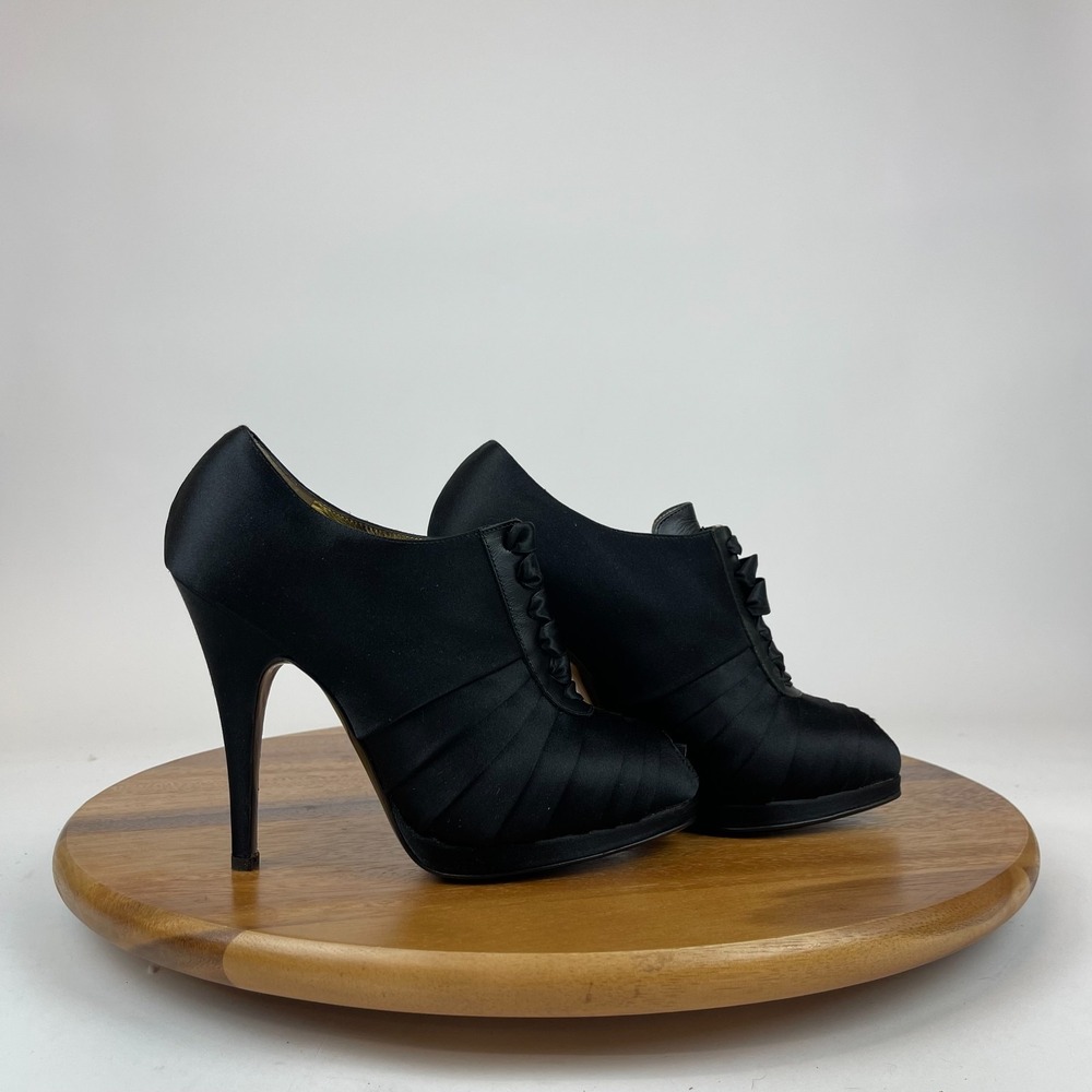 Womens Roberto Cavalli Black Satin Silk Peep Toe Lace Up Heels Size 38.5 US 8.5
